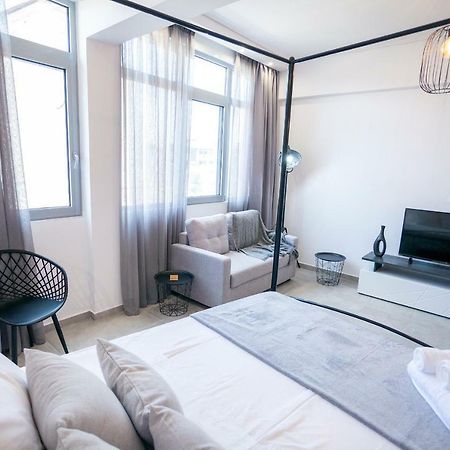 アテネAristophanes Luxury Flat Psyrri Squareアパートメント エクステリア 写真